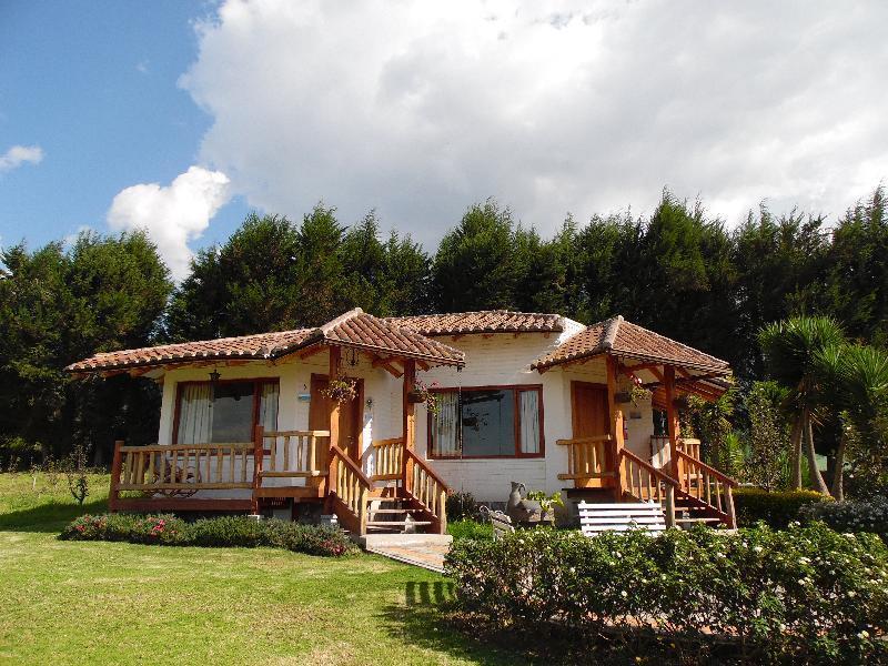 Posada Mirolindo Quito Bagian luar foto