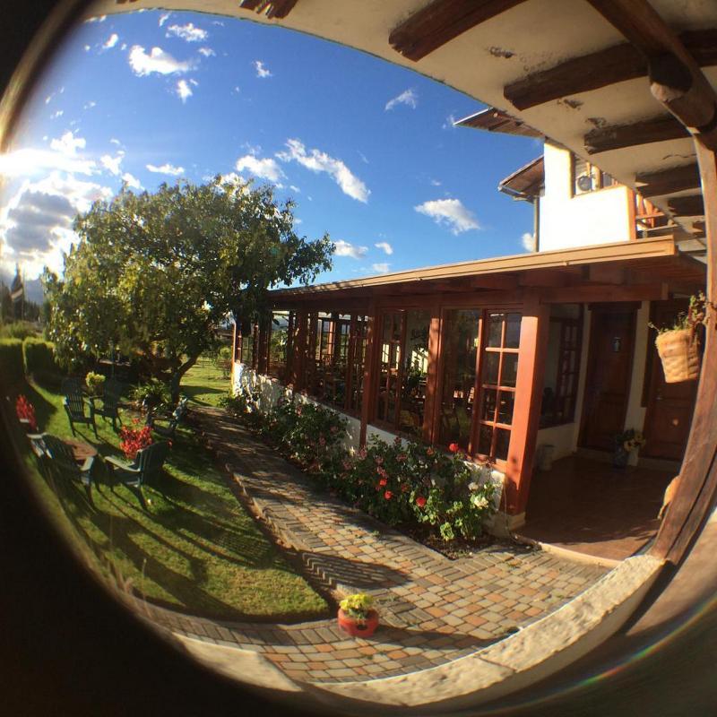 Posada Mirolindo Quito Bagian luar foto